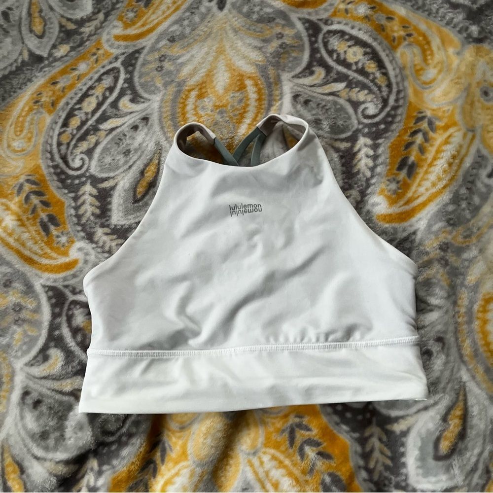 Lululemon energy high neck long line bra size 8
